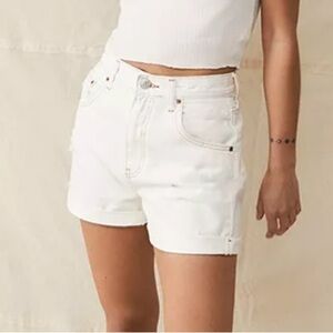 BDG White Mom High Rise Jean Shorts 29